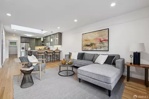 Living - 1425 11th Ave, San Francisco, CA 94122 photo 5 of 7