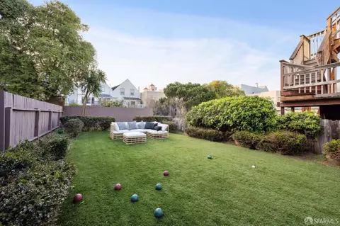 Exterior - 1425 11th Ave, San Francisco, CA 94122 photo 7 of 11