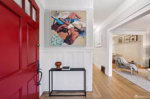 Entry Way - 1425 11th Ave, San Francisco, CA 94122 photo 1 of 3