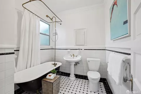 Bath - 1425 11th Ave, San Francisco, CA 94122 photo 1 of 8