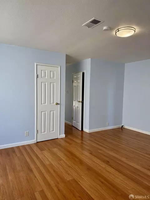 45 Spruce St, Millbrae, CA 94030 photo 4