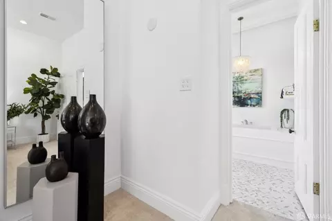 Entry Way - 239 Broderick St, San Francisco, CA 94117 photo 11 of 15