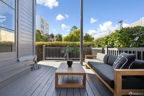 Exterior - 239 Broderick St, San Francisco, CA 94117 photo 3 of 12