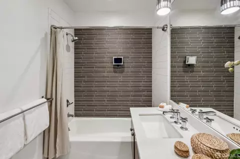 1158 Sutter St #9, San Francisco, CA 94109 photo 15