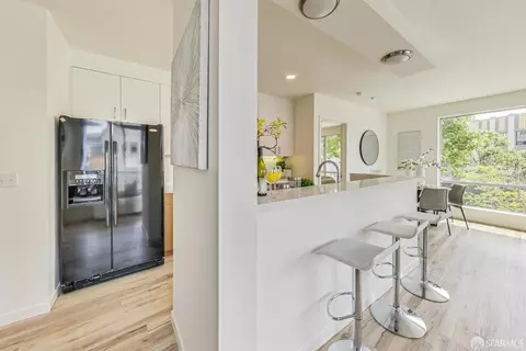 555 Bartlett St #204, San Francisco, CA 94110 photo 13