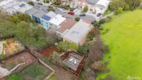 View/Area - 1919 Quesada Ave, San Francisco, CA 94124 photo 11 of 13