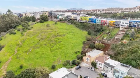 View/Area - 1919 Quesada Ave, San Francisco, CA 94124 photo 5 of 13