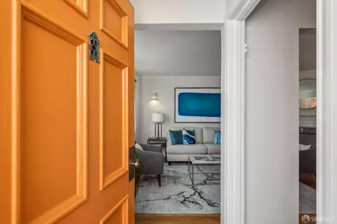 Entry Way - 483 Silver Ave, San Francisco, CA 94112 photo 1 of 3