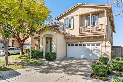 Exterior - 169 Copper Beech Gln Gln, Hercules, CA 94547 photo 2 of 3