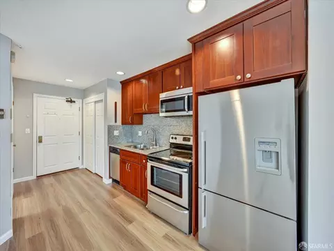 Kitchen - 195 7th St #404, San Francisco, CA 94103 photo 3 of 3