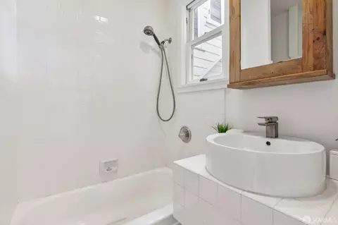 62 Macondray Ln, San Francisco, CA 94133 photo 28