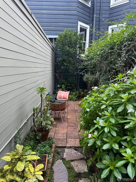 Exterior - 3528 19th St, San Francisco, CA 94110 photo 1 of 3