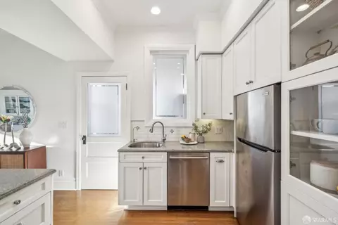 Kitchen - 3528 19th St, San Francisco, CA 94110 photo 5 of 8
