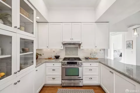 Kitchen - 3528 19th St, San Francisco, CA 94110 photo 4 of 8