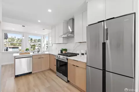 266 Staples Ave, San Francisco, CA 94112 photo 12