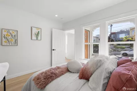 266 Staples Ave, San Francisco, CA 94112 photo 21