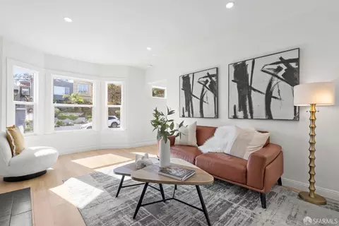 266 Staples Ave, San Francisco, CA 94112 photo 7