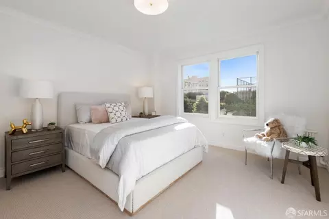 Bedroom - 2222 Hyde St #2, San Francisco, CA 94109 photo 2 of 4