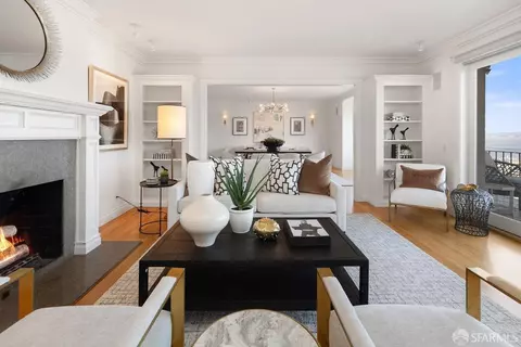 Living - 2222 Hyde St #2, San Francisco, CA 94109 photo 4 of 4
