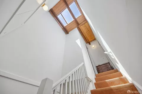Entry Way - 2 Montclair Ter, San Francisco, CA 94109 photo 5 of 13