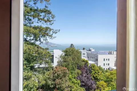 View/Area - 2 Montclair Ter, San Francisco, CA 94109 photo 1 of 4