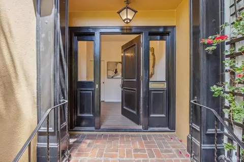 Entry Way - 2 Montclair Ter, San Francisco, CA 94109 photo 8 of 13