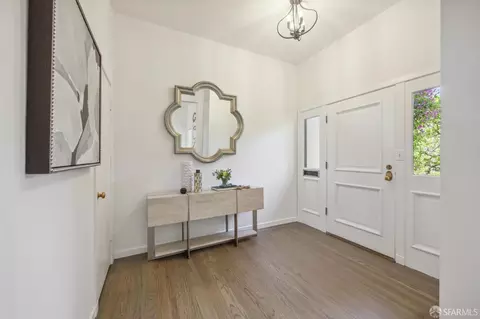 Entry Way - 2 Montclair Ter, San Francisco, CA 94109 photo 9 of 13