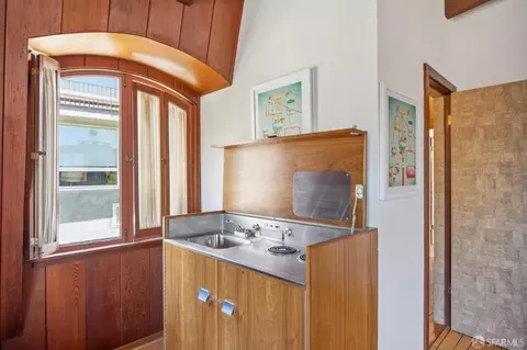 Kitchen - 2 Montclair Ter, San Francisco, CA 94109 photo 2 of 4
