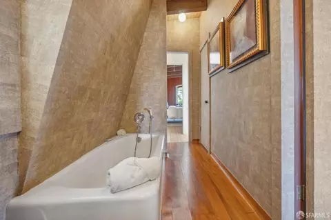 Entry Way - 2 Montclair Ter, San Francisco, CA 94109 photo 7 of 13