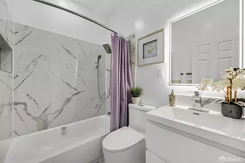Bath - 2625 N Kavanagh Rd, San Pablo, CA 94806 photo 4 of 11