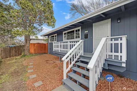 Exterior - 2625 N Kavanagh Rd, San Pablo, CA 94806 photo 6 of 9