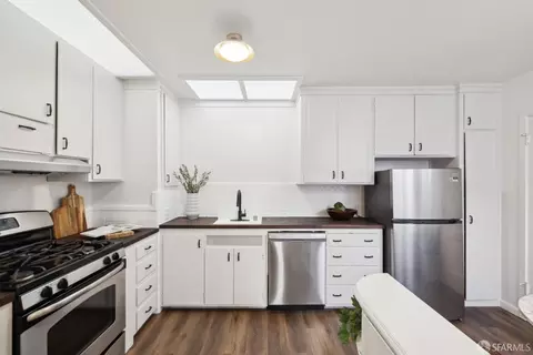 Kitchen - 2122 34th Ave, San Francisco, CA 94116 photo 1 of 1