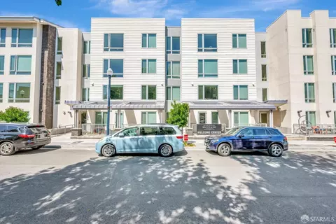10 Innes Ct #203, San Francisco, CA 94124
