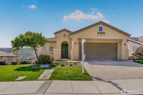 159 Elderberry Ln, Brisbane, CA 94005