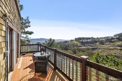 Exterior - 25 Jade Pl, San Francisco, CA 94131 photo 3 of 10