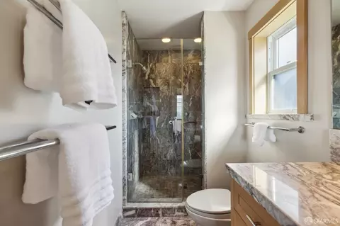 Bath - 25 Jade Pl, San Francisco, CA 94131 photo 3 of 9