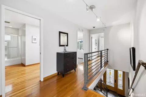 Entry Way - 25 Jade Pl, San Francisco, CA 94131 photo 3 of 10
