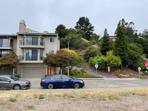 6700 Charing Cross Rd, Berkeley, CA 94705 photo 9