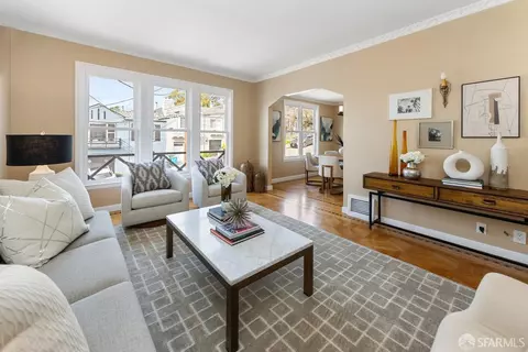 Living - 33 Arnold Ave, San Francisco, CA 94110 photo 2 of 6