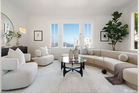 Living - 273 Chestnut St, San Francisco, CA 94133 photo 1 of 3