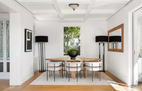 Dining - 273 Chestnut St, San Francisco, CA 94133 photo 1 of 1