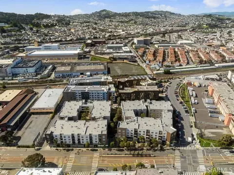 View/Area - 5800 3rd St #1303, San Francisco, CA 94124 photo 4 of 7