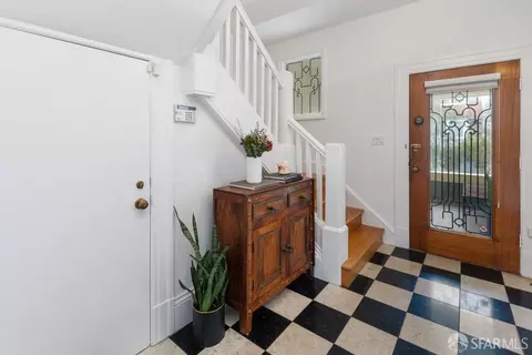 Entry Way - 170 26th Ave, San Francisco, CA 94121 photo 1 of 4
