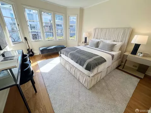 Bedroom - 2050 Jackson St, San Francisco, CA 94109 photo 4 of 6