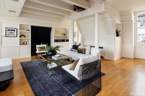 Living - 2050 Jackson St, San Francisco, CA 94109 photo 7 of 9