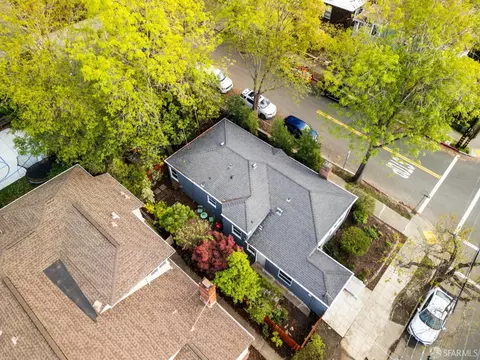 View/Area - 2649 Dana St, Berkeley, CA 94704 photo 3 of 6