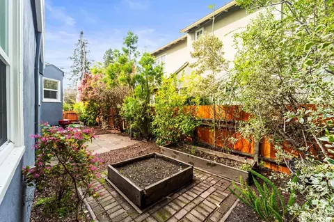 Exterior - 2649 Dana St, Berkeley, CA 94704 photo 6 of 10