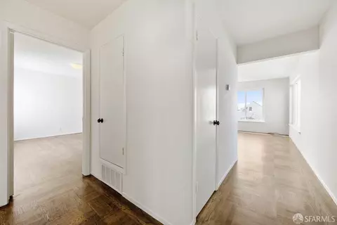 Entry Way - 1627 48th Ave, San Francisco, CA 94122 photo 1 of 2