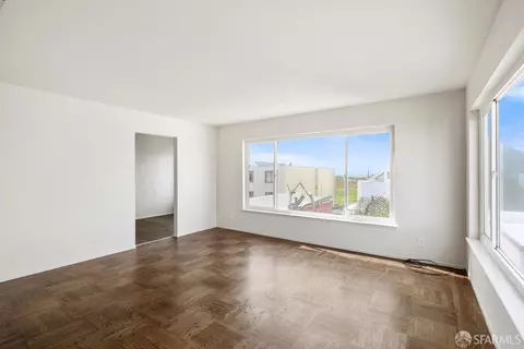 Living - 1627 48th Ave, San Francisco, CA 94122 photo 4 of 8