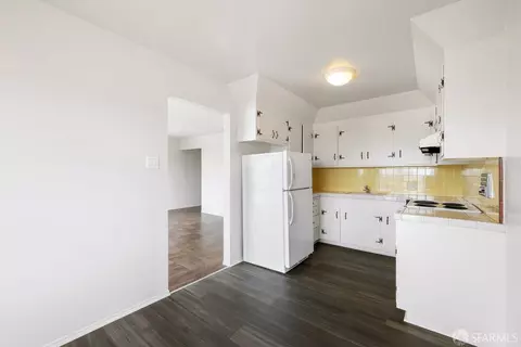 Kitchen - 1627 48th Ave, San Francisco, CA 94122 photo 2 of 3